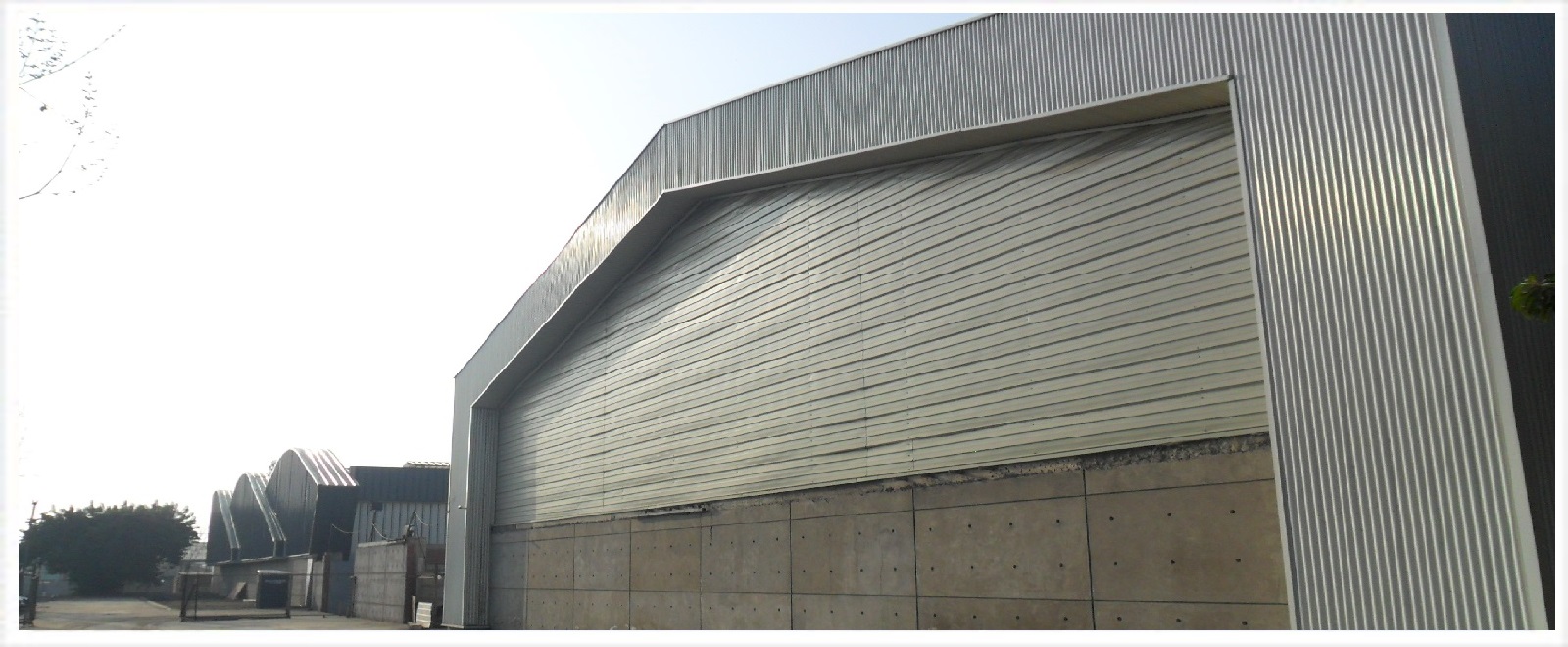slider image 1